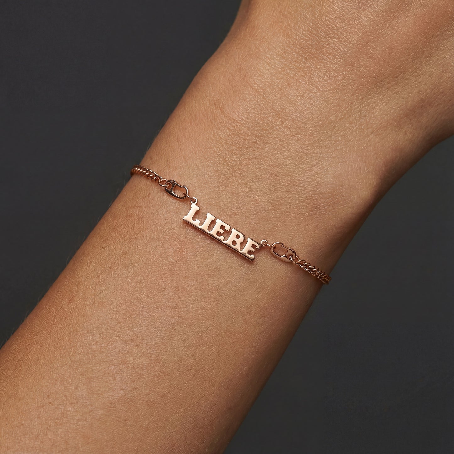 Pre-Order: Armkette LIEBE